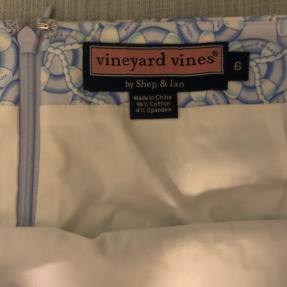 Vineyard vines skirt - Picture 2 of 4